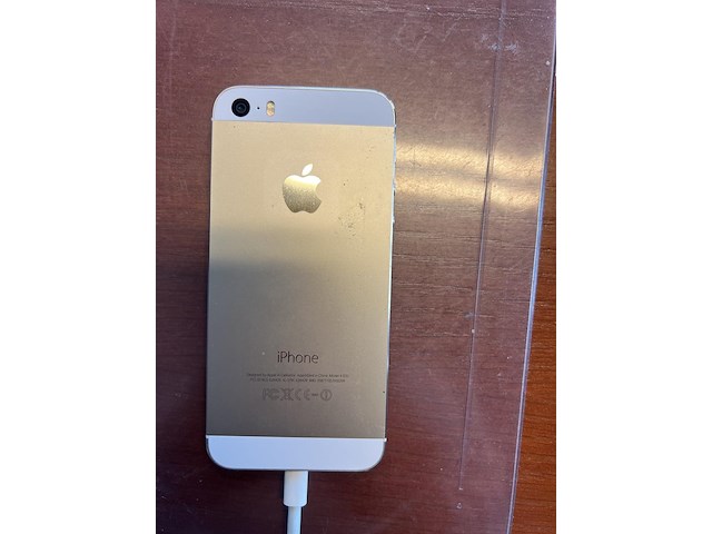 3x i-phone's - afbeelding 2 van  7