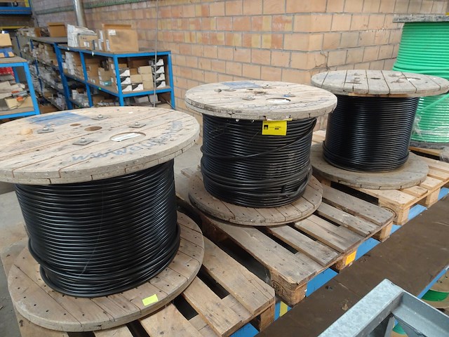 3x kabel op rol - afbeelding 2 van  7
