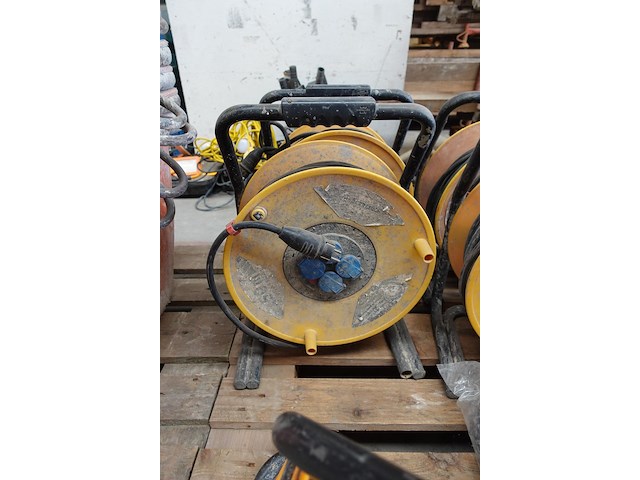 3x kabelhaspel - afbeelding 3 van  4