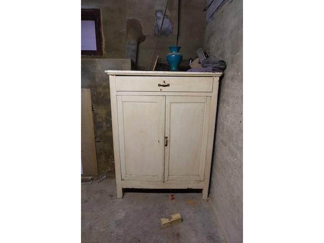 3x kast + inhoud - afbeelding 1 van  3