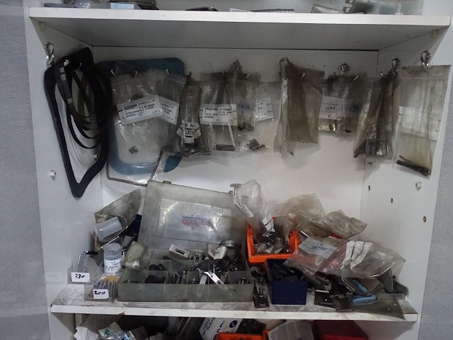 3x kast met inhoud - afbeelding 6 van  12