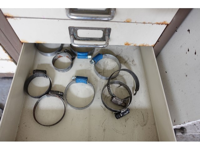 3x kast met inhoud - afbeelding 4 van  25