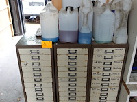 3x kast met inhoud - afbeelding 1 van  25