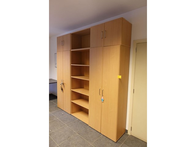 3x kast - afbeelding 2 van  2