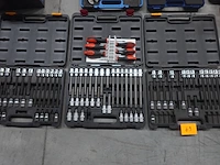 3x koffer diverse doppen