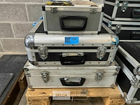 3x koffer met cd's + 2 plastieken bakken met cd's - afbeelding 2 van  6