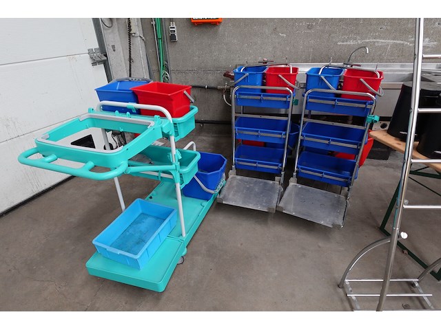 3x kuiswagen + poetsmateriaal - afbeelding 1 van  7