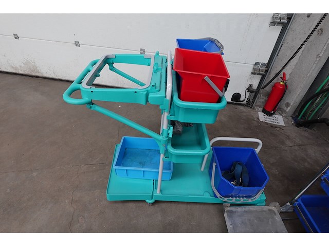 3x kuiswagen + poetsmateriaal - afbeelding 2 van  7