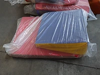 3x kunststof bak + inhoud - afbeelding 8 van  9