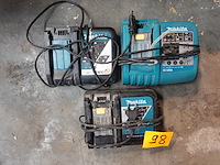 3x lader makita - afbeelding 1 van  4