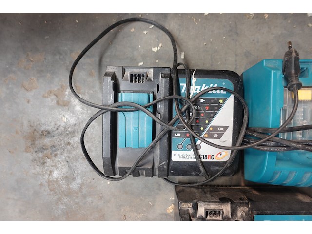 3x lader makita - afbeelding 4 van  4