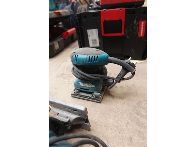 3x makita machine - afbeelding 6 van  7