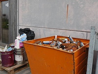 3x metalen container + inhoud - afbeelding 4 van  7