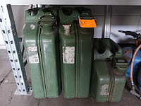 3x metalen jerrycan - afbeelding 1 van  4
