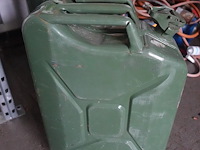 3x metalen jerrycan - afbeelding 2 van  4