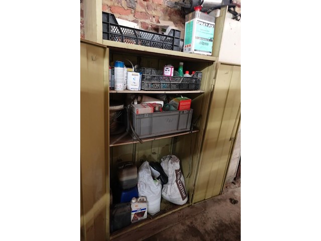 3x metalen kast + inhoud - afbeelding 1 van  5