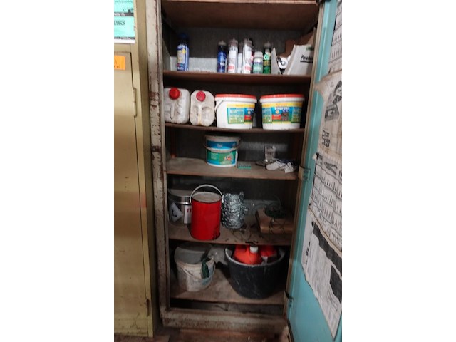3x metalen kast + inhoud - afbeelding 3 van  5