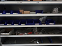 3x metalen kast + inhoud - afbeelding 7 van  13
