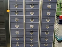 3x metalen postvakkenkast