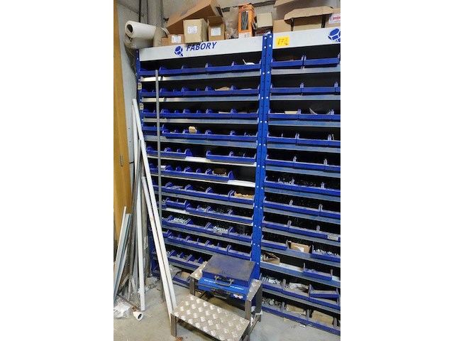 3x metalen rek fabory + inhoud - afbeelding 2 van  11