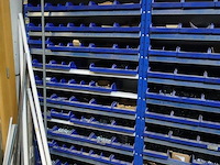 3x metalen rek fabory + inhoud - afbeelding 2 van  11