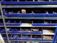 3x metalen rek fabory + inhoud - afbeelding 7 van  11