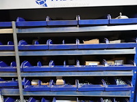 3x metalen rek fabory + inhoud - afbeelding 8 van  11