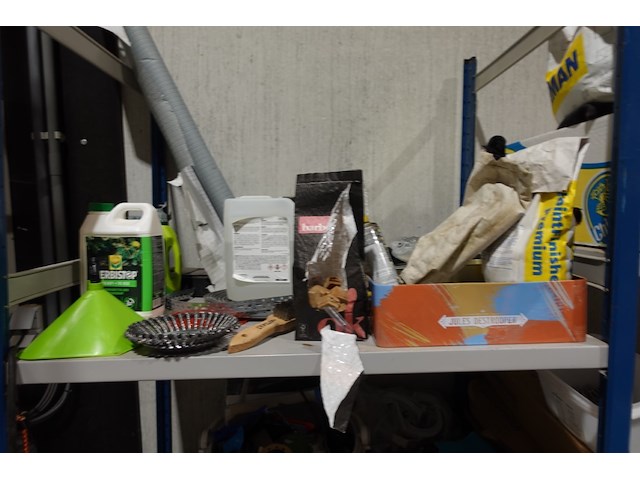 3x metalen rek + inhoud - afbeelding 9 van  22