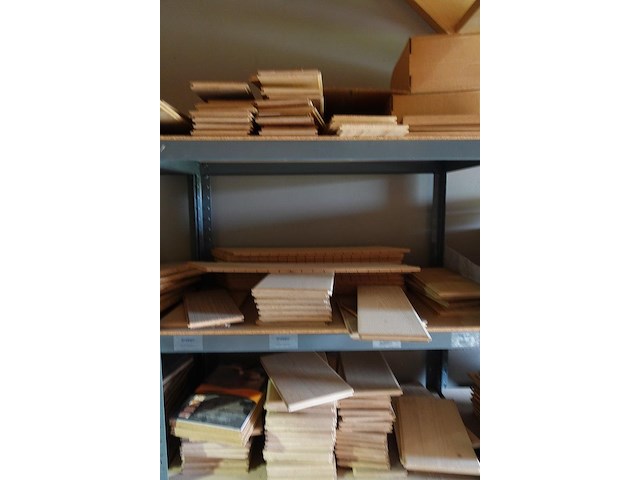 3x metalen rek + staaltjes parket - afbeelding 4 van  10