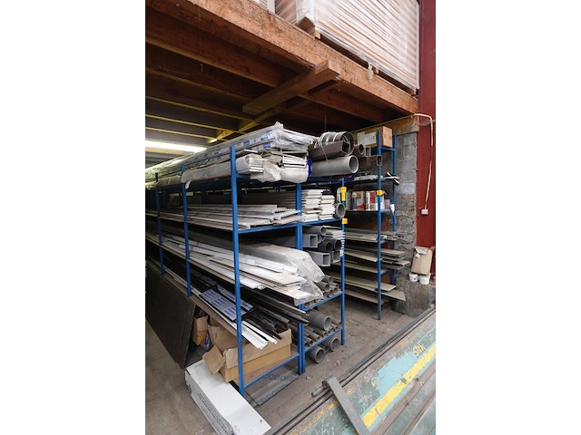 3x metalen rek - afbeelding 1 van  4