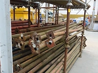 3x metalen stapelbare houder + stansoenen