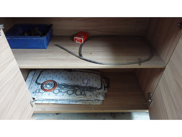 3x mobiele kast met inhoud - afbeelding 3 van  13