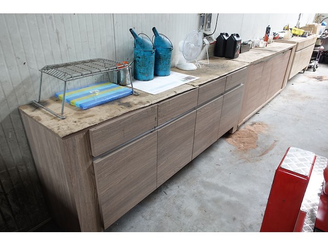 3x mobiele kast met inhoud - afbeelding 6 van  13