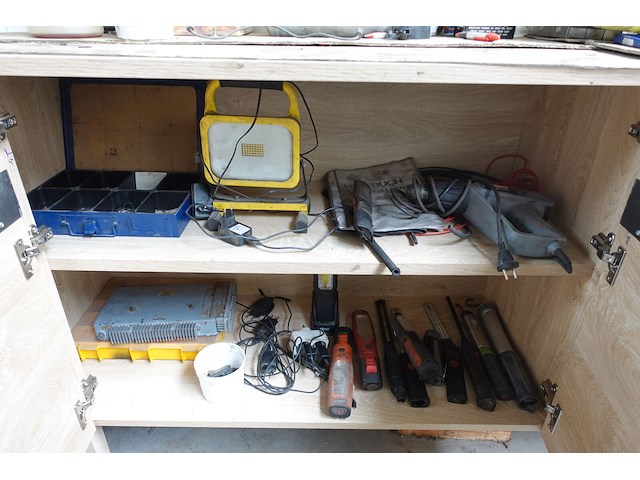 3x mobiele kast met inhoud - afbeelding 13 van  13