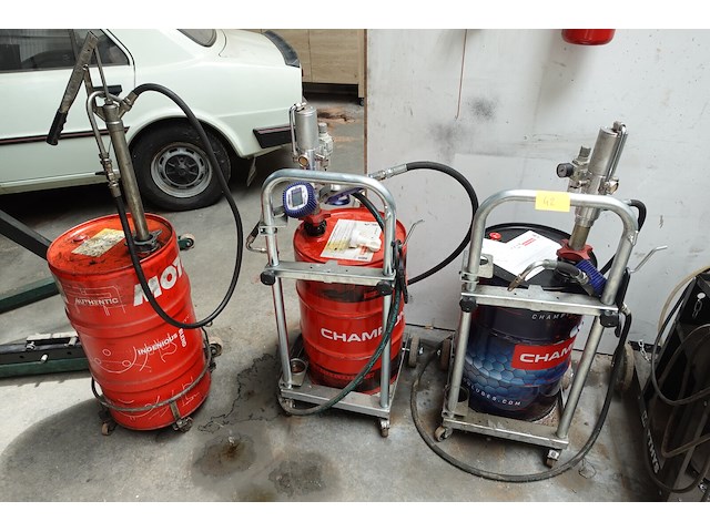 3x mobiele olievatpompinstalatie - afbeelding 1 van  7