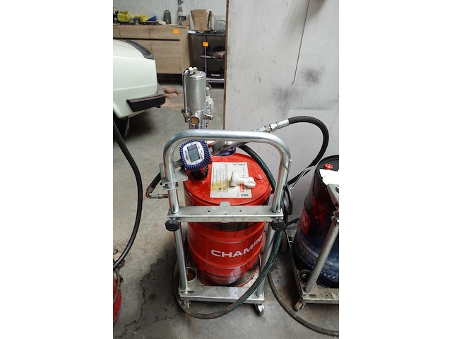 3x mobiele olievatpompinstalatie - afbeelding 3 van  7