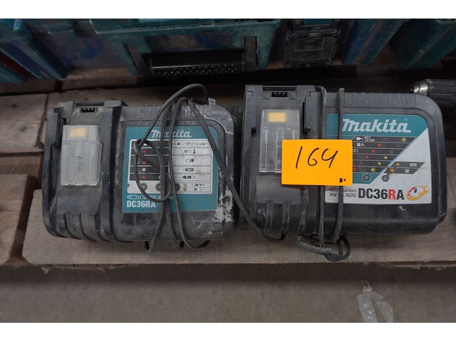 3x oplader makita - afbeelding 1 van  3
