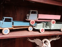 3x oude houten speelgoed - afbeelding 1 van  2