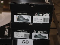 3x paar veiligheidsschoenen, artelli, high shoe pro sorrento src en low shoe pro sorrento src, maat 43, gebruikt - afbeelding 1 van  4