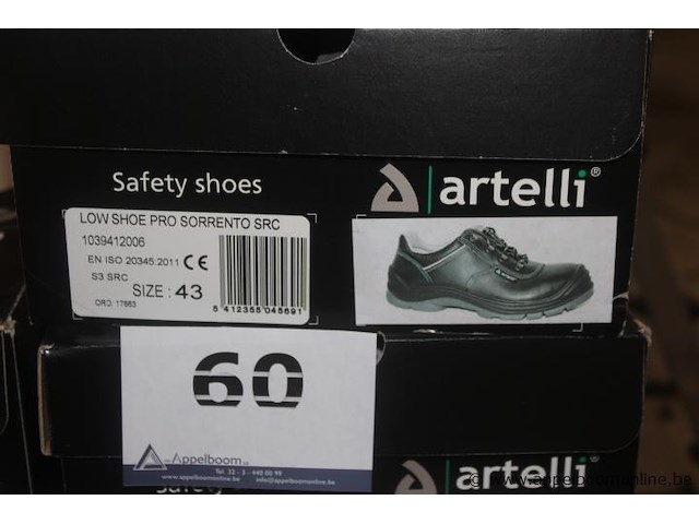 3x paar veiligheidsschoenen, artelli, high shoe pro sorrento src en low shoe pro sorrento src, maat 43, gebruikt - afbeelding 3 van  4