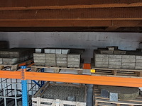 3x pallet betonklinker - afbeelding 1 van  8