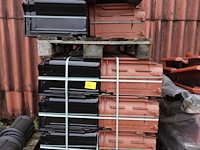 3x pallet dakpannen - afbeelding 1 van  2