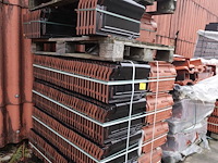 3x pallet dakpannen - afbeelding 2 van  2