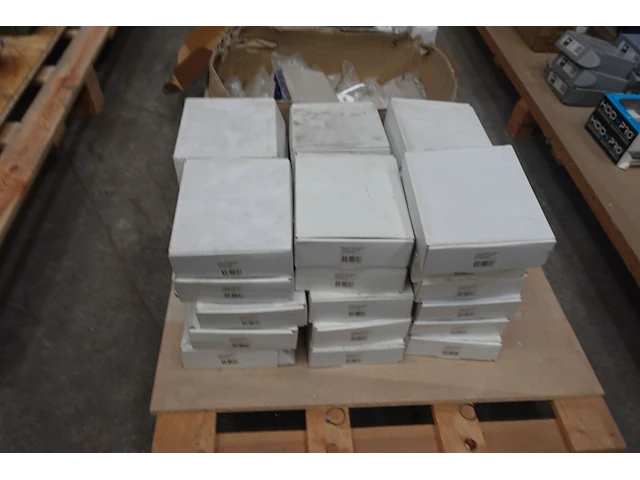 3x pallet deurbeslag - afbeelding 9 van  31