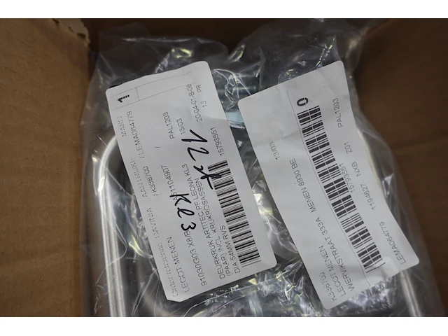 3x pallet deurbeslag - afbeelding 20 van  31