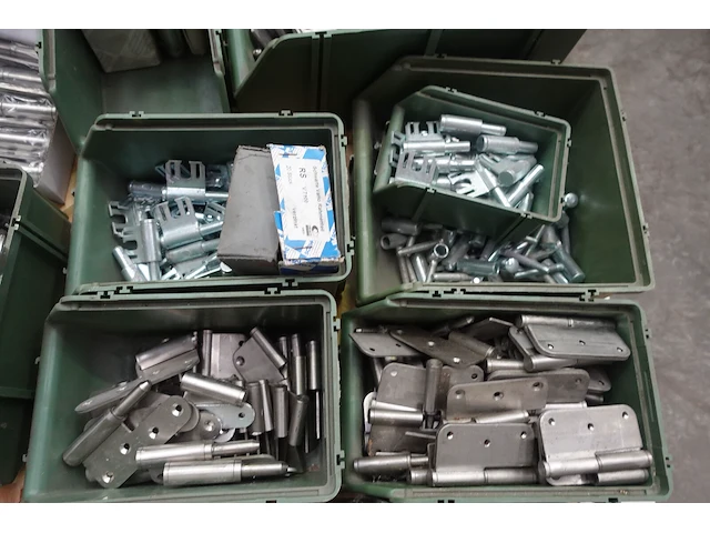 3x pallet deurbeslag - afbeelding 31 van  31