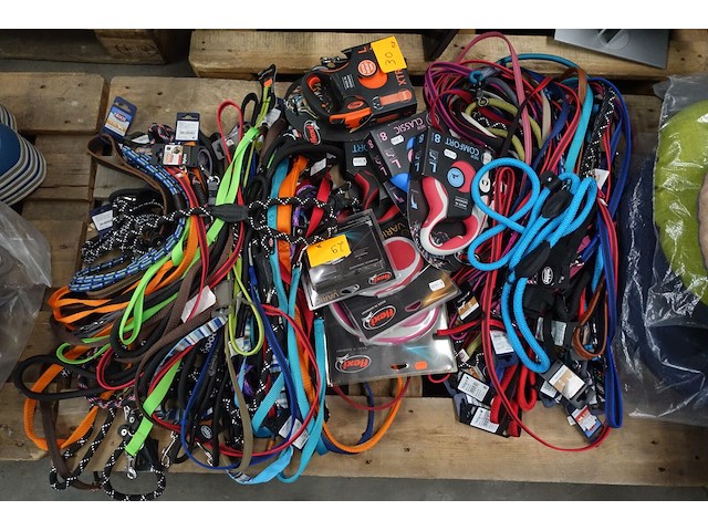 3x pallet dieren toebehoren - afbeelding 3 van  4