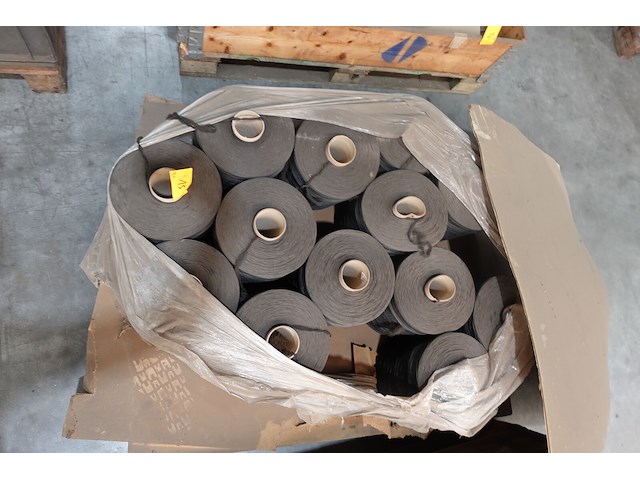 3x pallet diverse garen - afbeelding 11 van  13