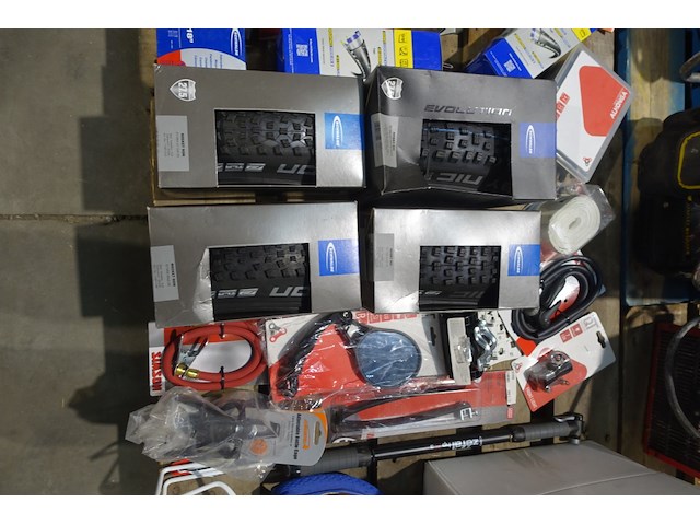 3x pallet diverse reserveonderdelen fietsen - afbeelding 4 van  6