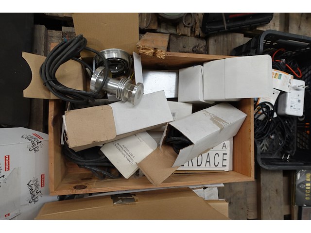3x pallet diversen - afbeelding 10 van  12